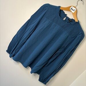 Talbots Blue Smocked Ruffle Collar Blouse Women's sz LP preworn